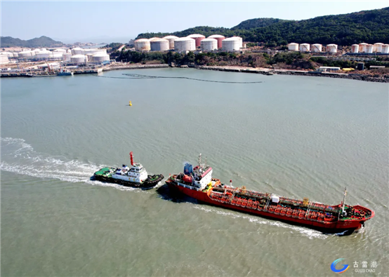 X: Zhengjp微信公众号.公司宣传报道报送汇总?5报送集团?5-1-9，，福：４锤：：４葱ǖ辣ㄋ2篇（福：４戳诙甲苯货轮新年启航，，奔赴台湾开启新征程；；福：４吹澄、、副总司理王超明到倒班宿舍调研)福：４+福：４戳诙甲苯货轮新年启航，，奔赴台湾开启新征程福：４+福：４戳诙甲苯货轮新年启航，，奔赴台湾开启新征程.jpg